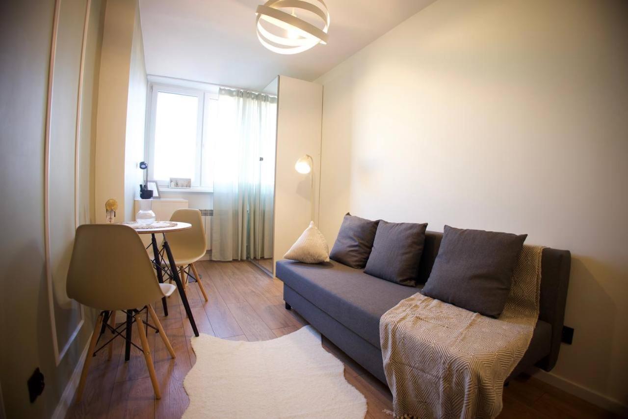 Obok Metra! Apartmenty Natural Warszawa